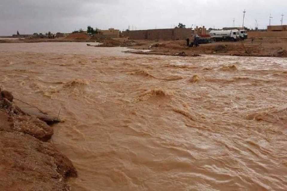 لە ناحێی "گوڵاڵە"ی سەر بەقەزای "خانەقین" لافاو زیانێکی زۆر بە هاوڵاتیان دەگەیەنێت