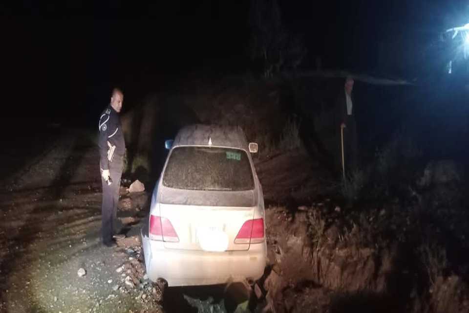 ئۆتۆمبێلێک وەرگەڕا و سێ برینداری لێکەوتەوە