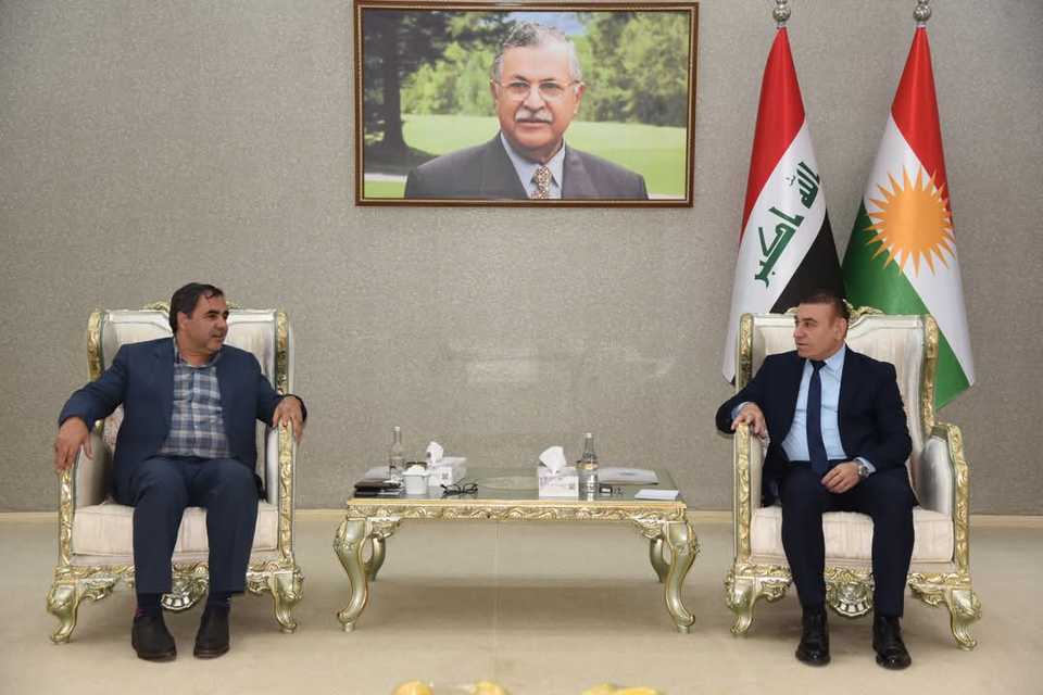 تاوتوێکردنی دەرفەتی وەبەرهێنان و هاوکاری ئابووری نێوان کرماشان و گەرمیان لە ناوچەی ئازادی قەسرشیرین