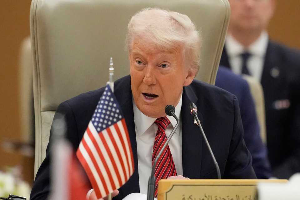 ترەمپ: زۆر نزیکین لە ئەنجامدانی ڕێککەوتن لەگەڵ ئێران