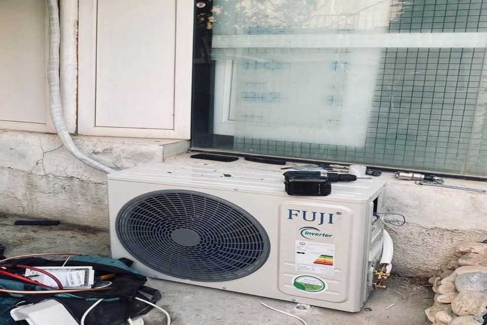 کەلار؛ لەکاتی بەستنی سپلیت کەسێک بەتەزووی کارەبا گیانی لەدەستدا