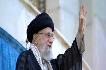 ڕێبەری باڵای ئێران: زریانی ئەقسا ڕژێمی زایۆنی خستە سەر ڕێگایەک کە جگە لە خراپبوون و لەناوچوونی هیچ ڕێگایەکی تری نییە