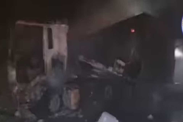 لەڕووداوێکی هاتووچۆدا ئۆتۆمبێلێک سوتا