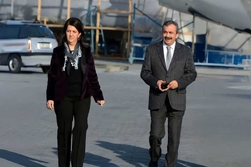 شاندی ئیمرالیی دەم پارتی دەڕۆنە هەولێر