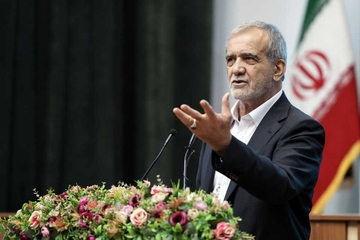 پزیشیکیان: ئێران هەرگیز لەژێر فشاردا دانوستان ناکات