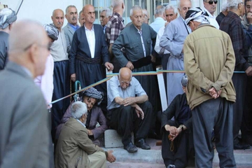 ماوەی مانگێکە مووچەی بەشێک لە خانەنشین و کەمئەندامانی سەنگەر و پەککەوتووانی شەڕی داعش ڕاگیراوە